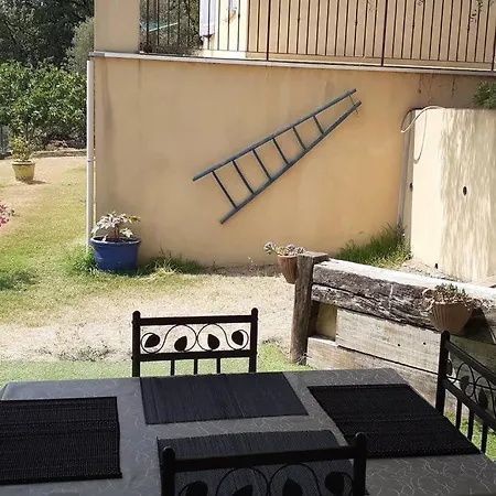Au Lit, On Dort Villa Cantaron Exterior photo